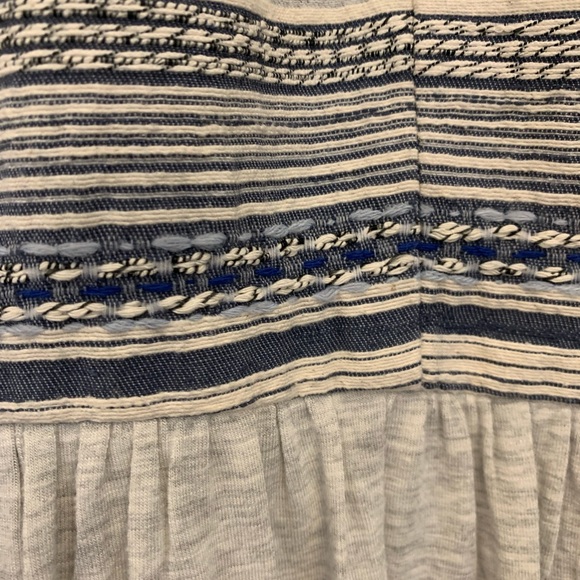 Anthropologie Dolan Sabado Embroidered Jersey Knit Dress in Gray and Blue - Picture 4 of 5